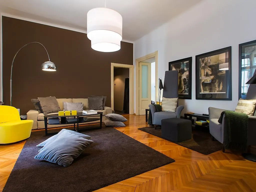 Valsabbion City Suite Pula Lejlighed